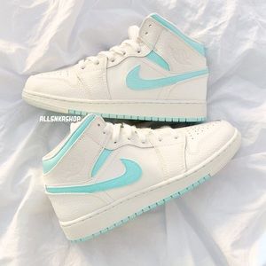 tiffany blue jordan 1
